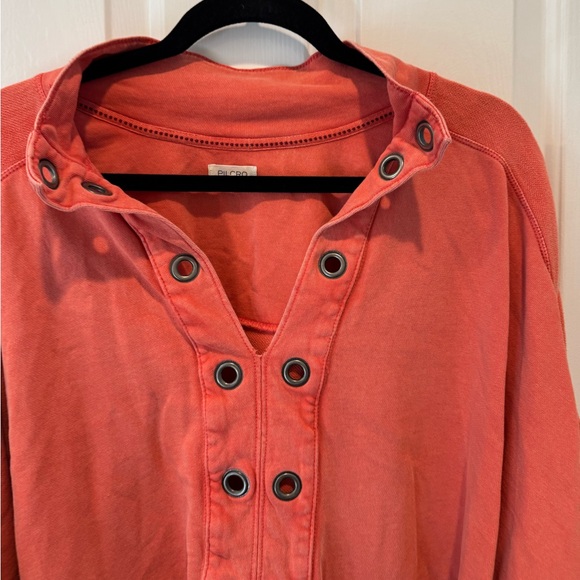 Pilcro Coral Cropped Sweatshirt Size 2X - Picture 2 of 13